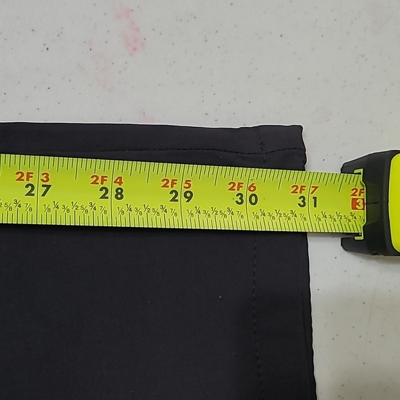 Kuhl Men's Renegade dark grey pants size 40x32 - Picture 8 of 8